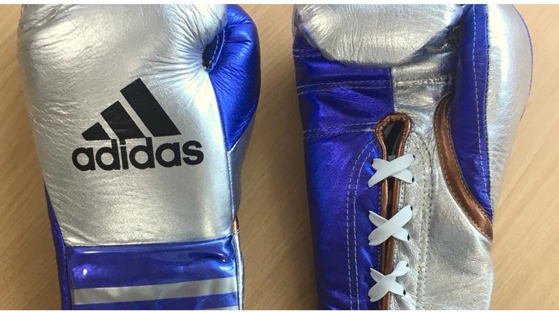 Liam Smith Custom Gloves